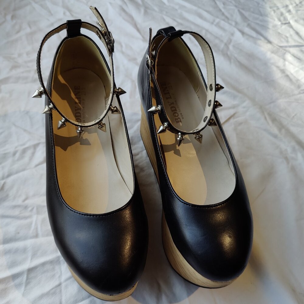 Bodyline Punk Rocking Horse Shoes (Black)